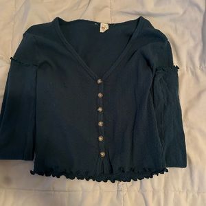 Long sleeve button up S